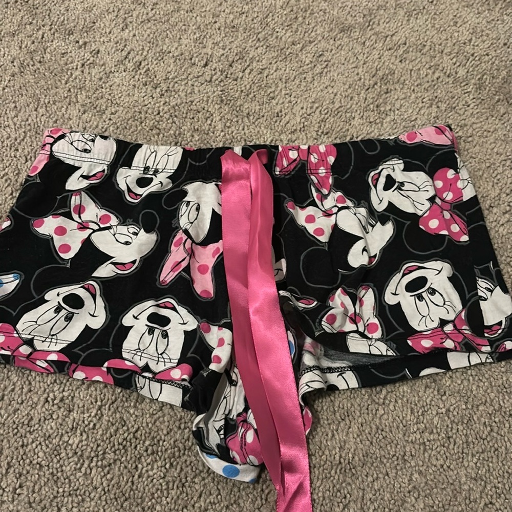 women’s minnie mouse pajama shorts.